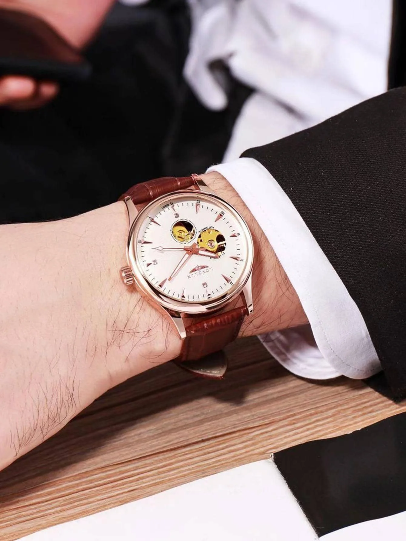 LONGLUX Automatic Watch Elegan - огляд і ціна Seiko Watch 5 Sports